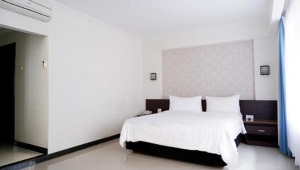 Bentani Hotel & Residence Чиребон Екстер'єр фото