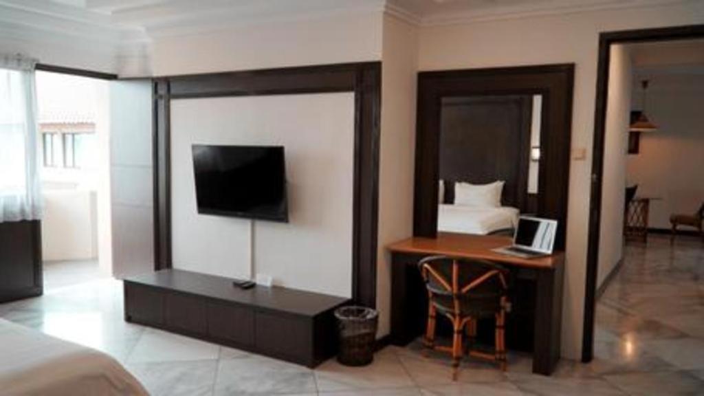 Bentani Hotel & Residence Чиребон Екстер'єр фото