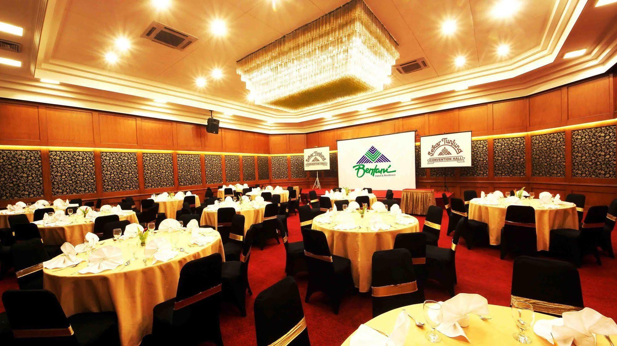 Bentani Hotel & Residence Чиребон Екстер'єр фото
